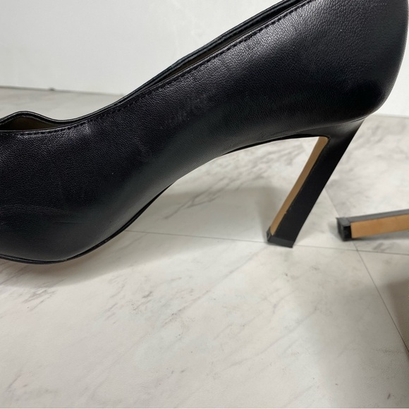 Vince Camuto Setenda Black Leather Pointed Toe Pump 9 1/2 - Picture 9 of 16
